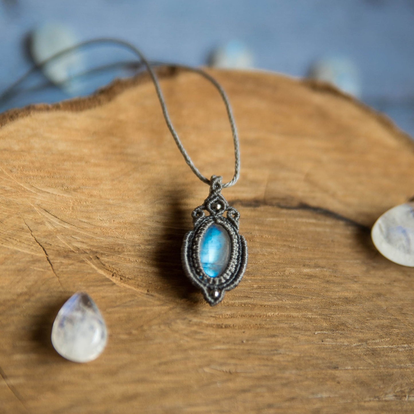 Colgante con Piedra Lunar