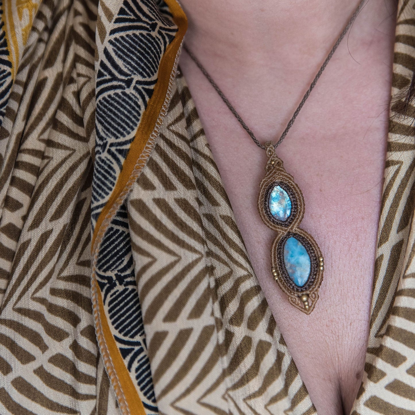 Colgante con Larimar y Piedra Lunar