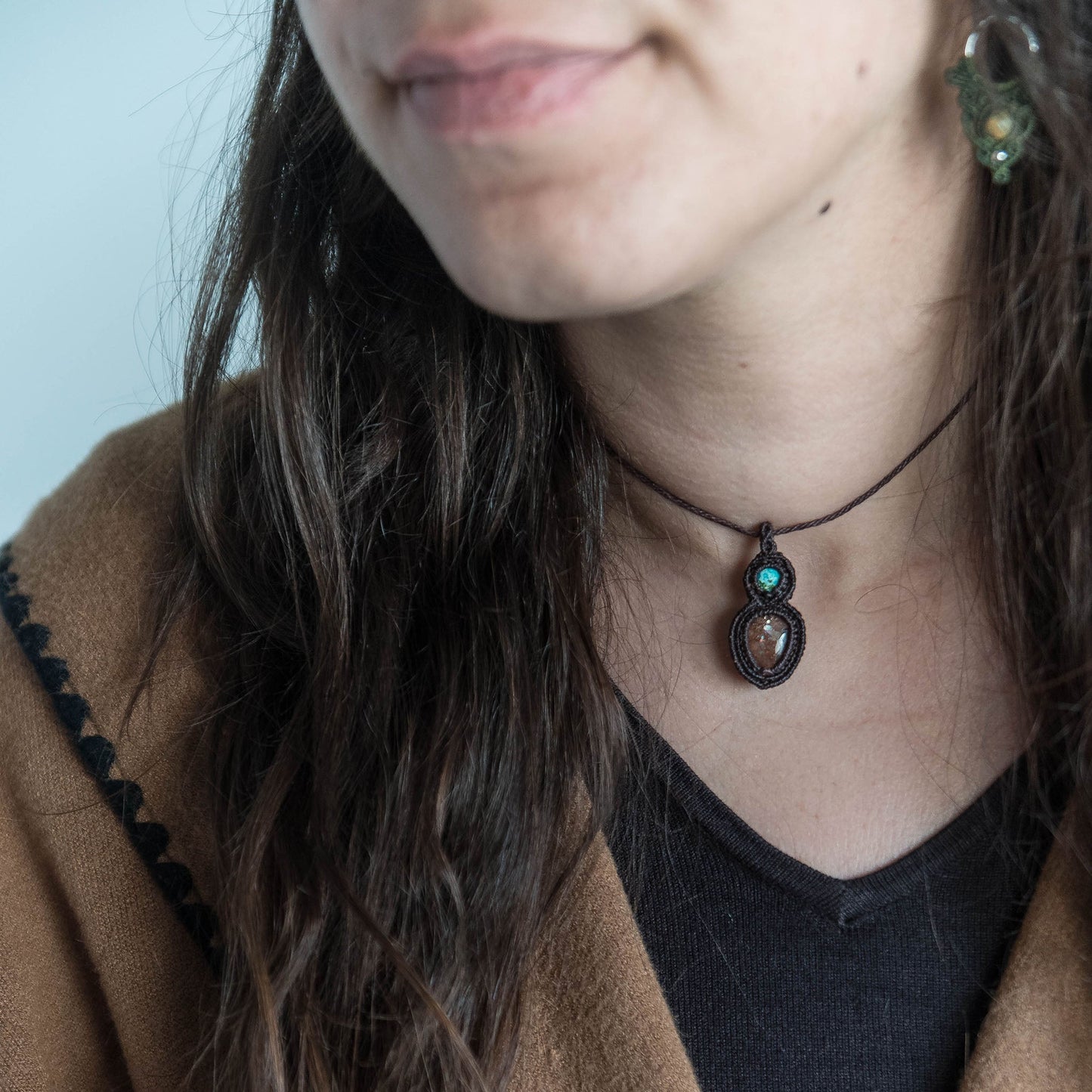 Collar con Piedra Sol y Turquesa Tibetana