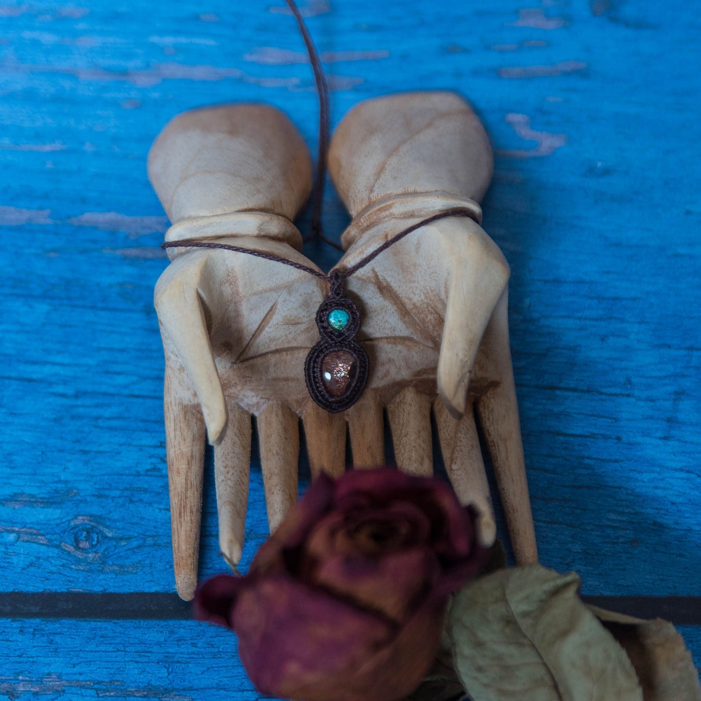 Collar con Piedra Sol y Turquesa Tibetana
