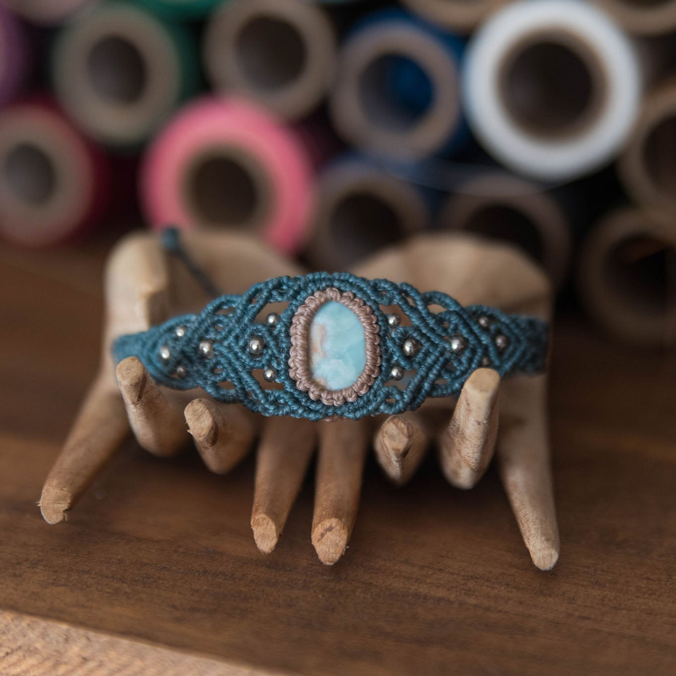 Brazalete Unuk con Larimar