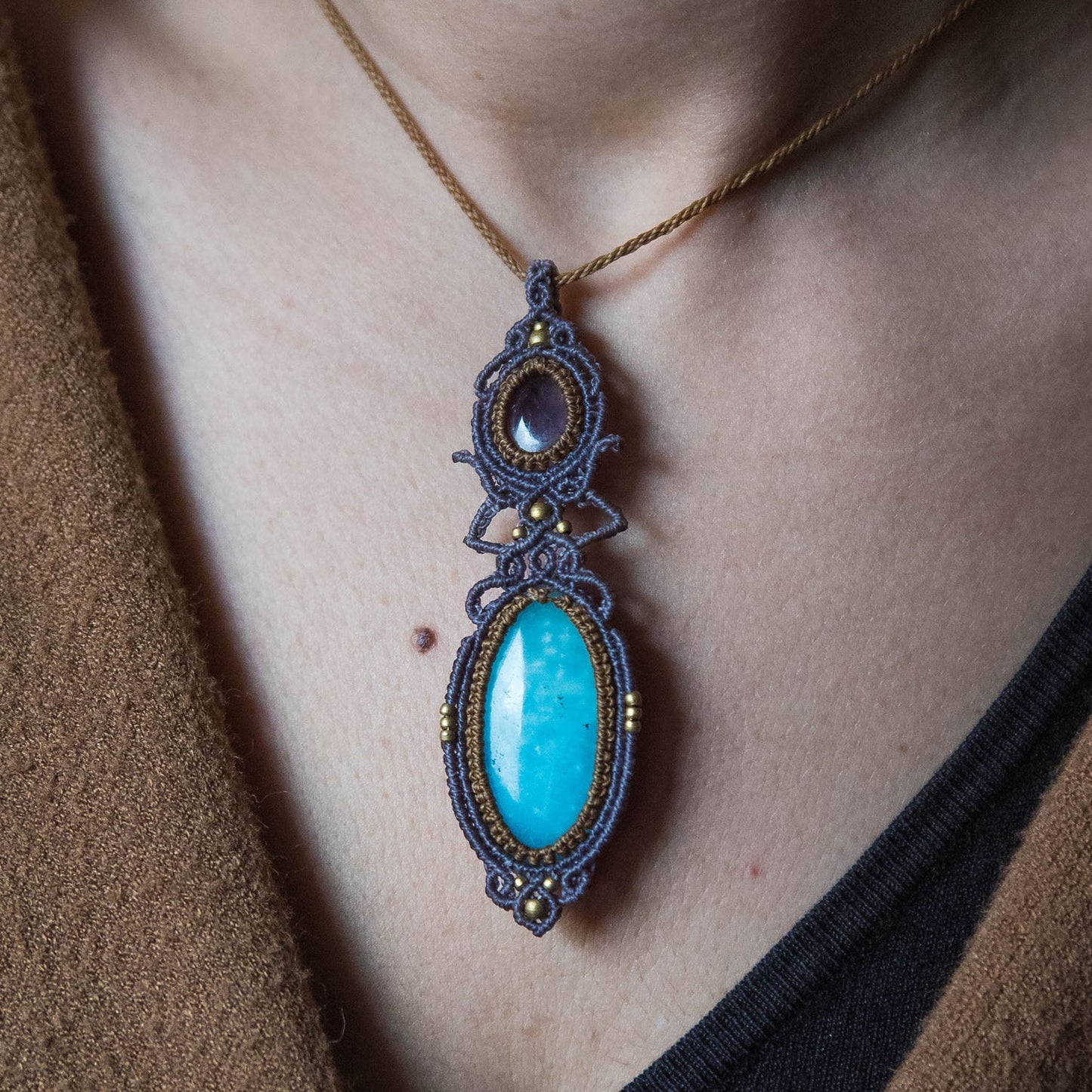 Collar con ametrino y Smithsonita