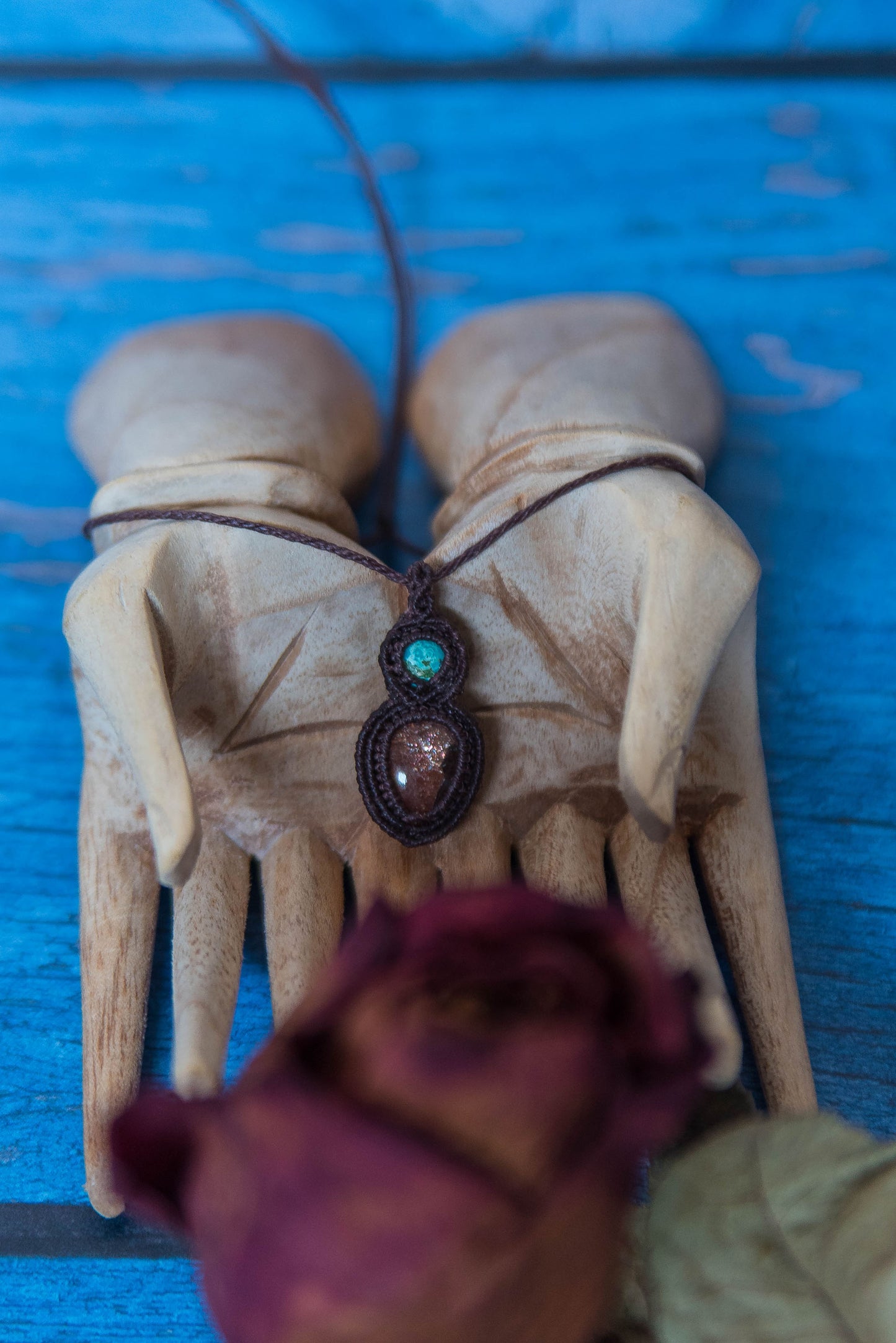 Collar con Piedra Sol y Turquesa Tibetana