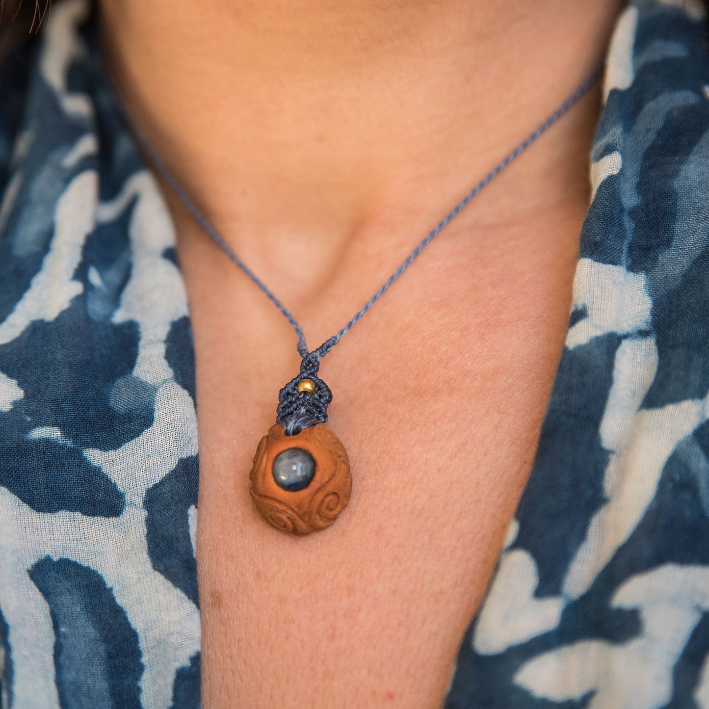 Avocado seed with Kyanite