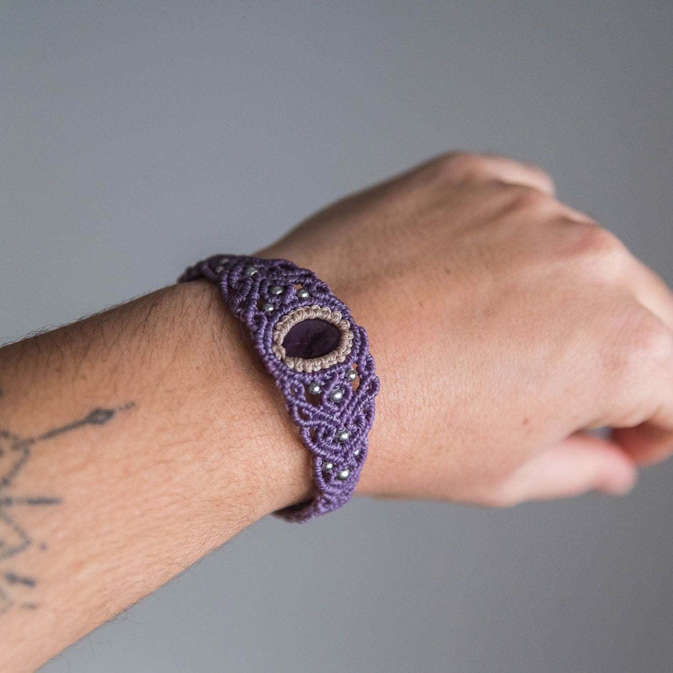 Brazalete Unuk con Amatista