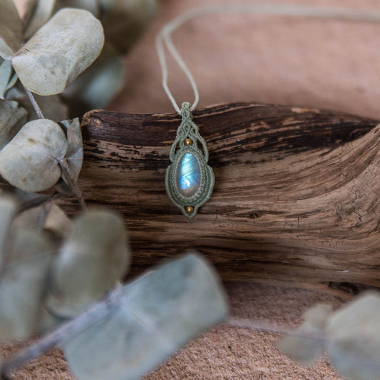 Colgante con Piedra Lunar Arcoiris