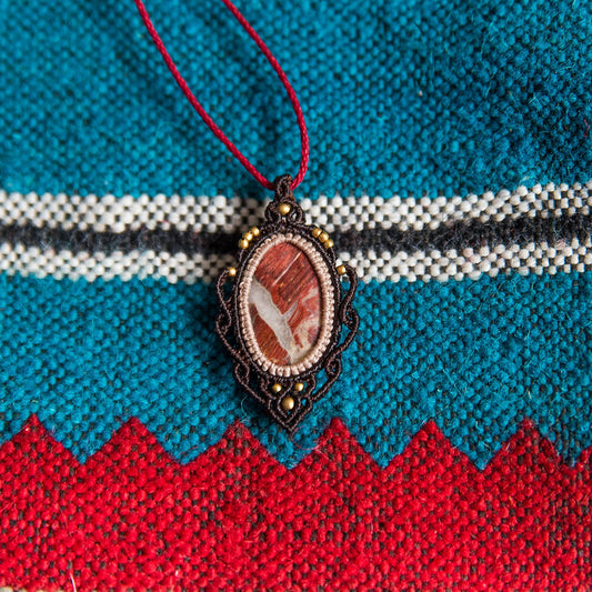 Collar con Jaspe Rojo