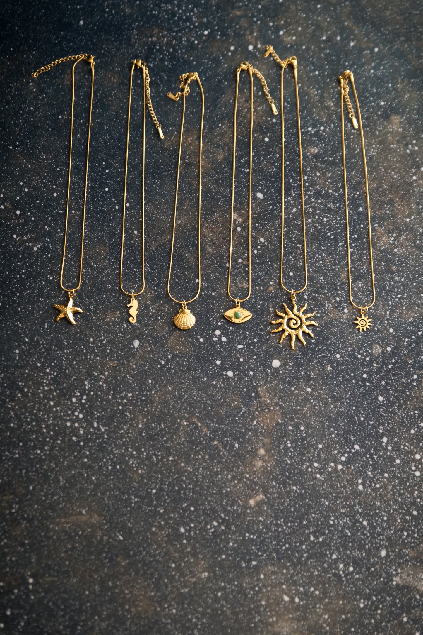 Collares Acero dorado