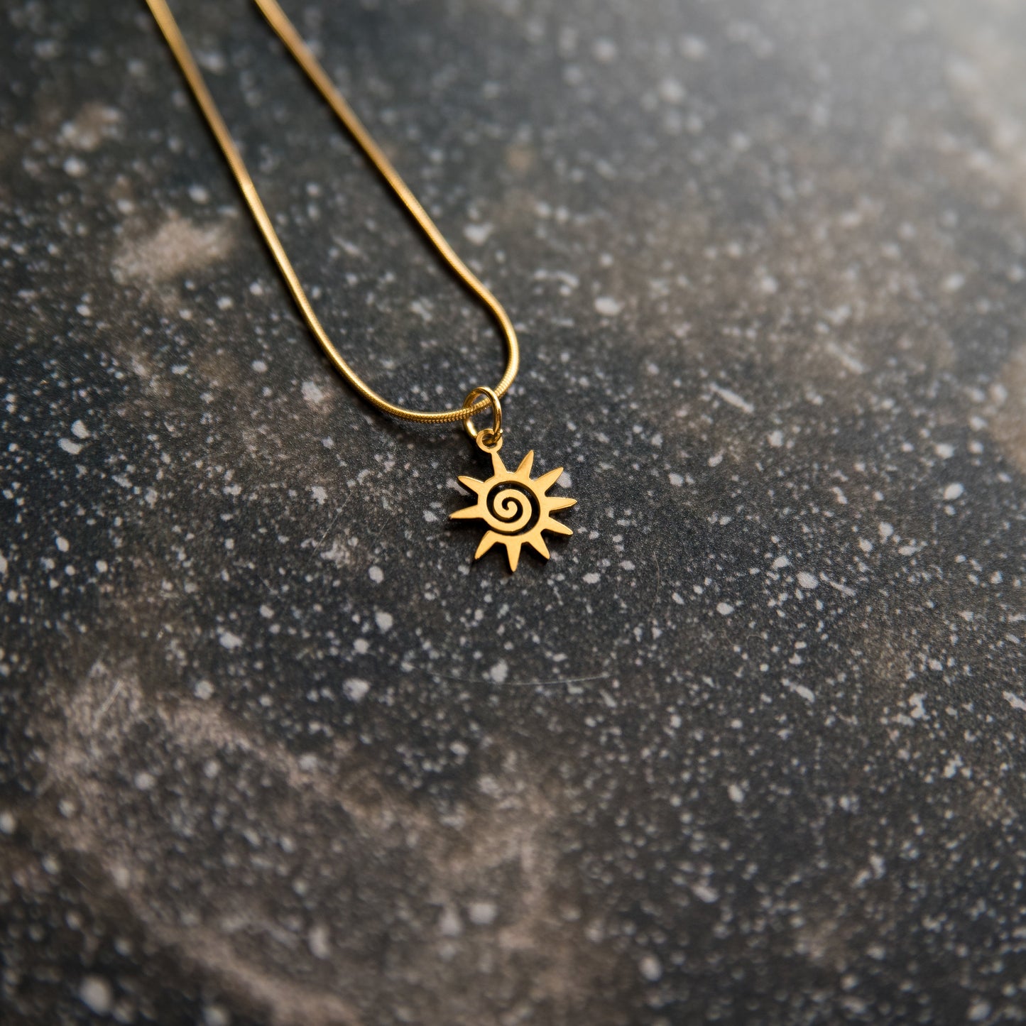Collares Acero dorado