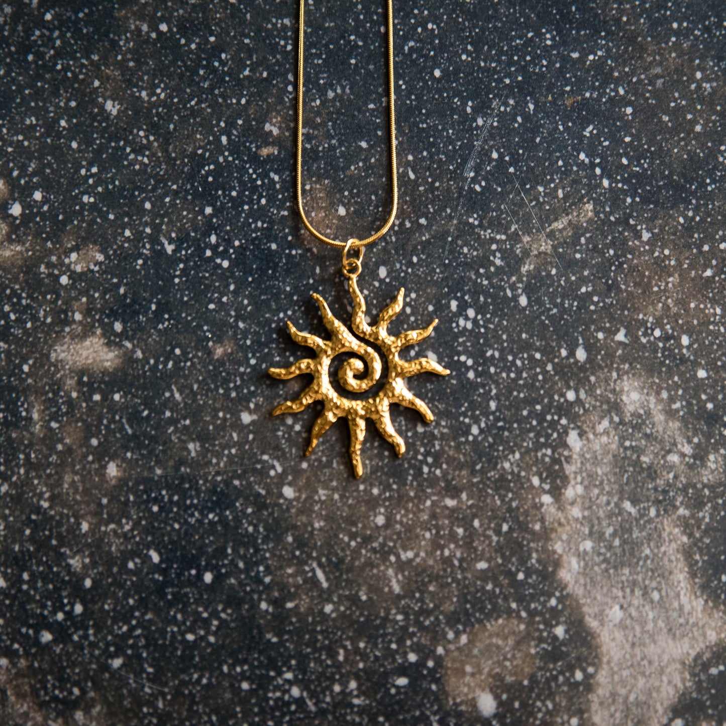 Collares Acero dorado