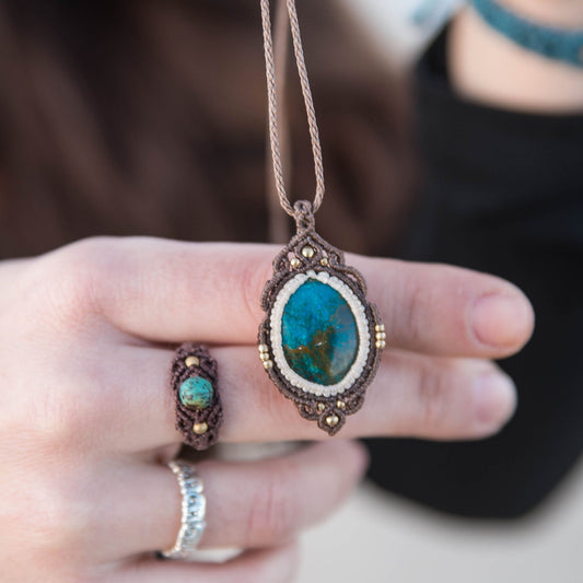 Collar con Crisocola