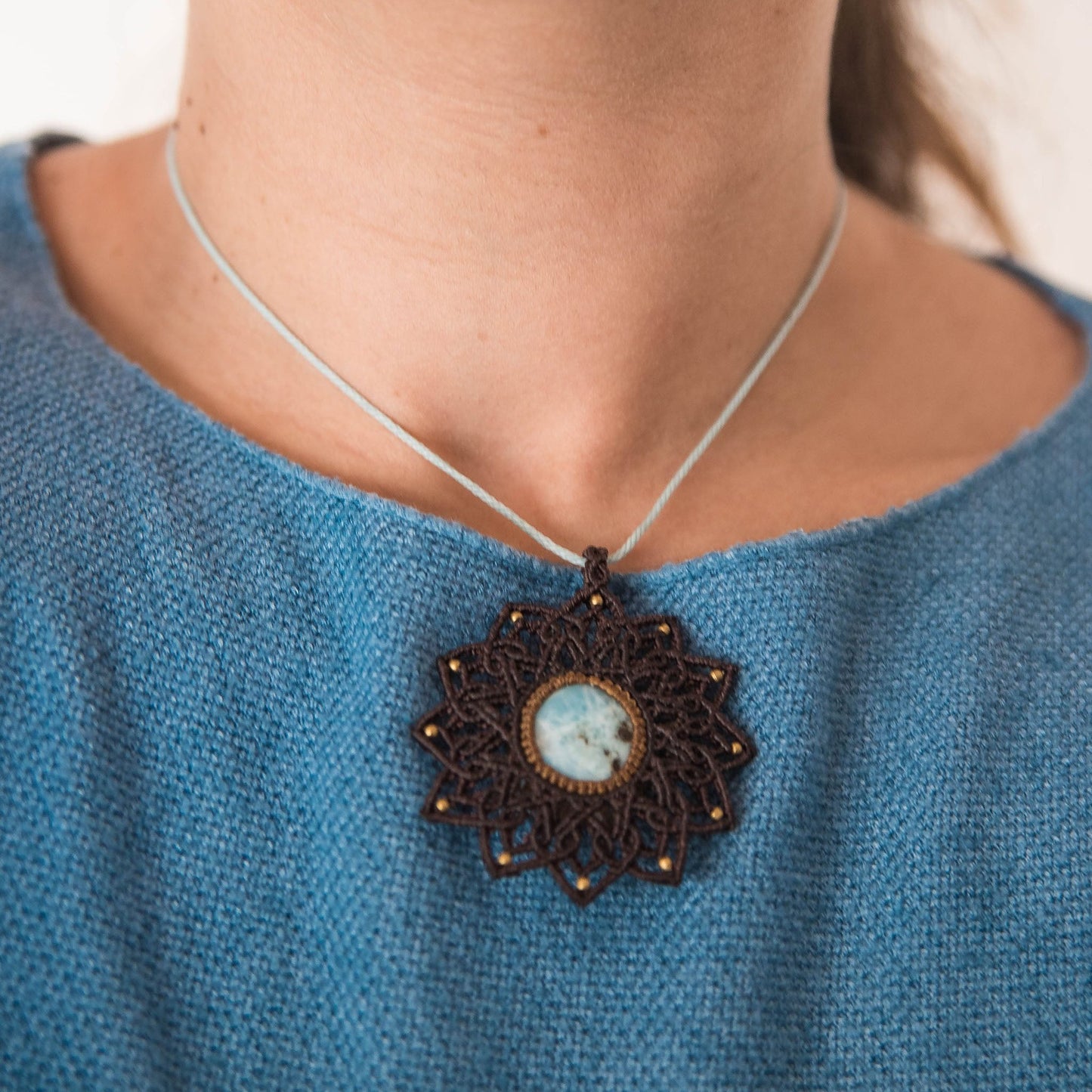 Mandala con Larimar