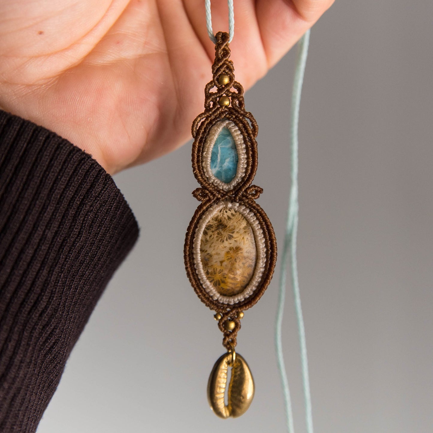 Collar con Fósil de coral y Larimar