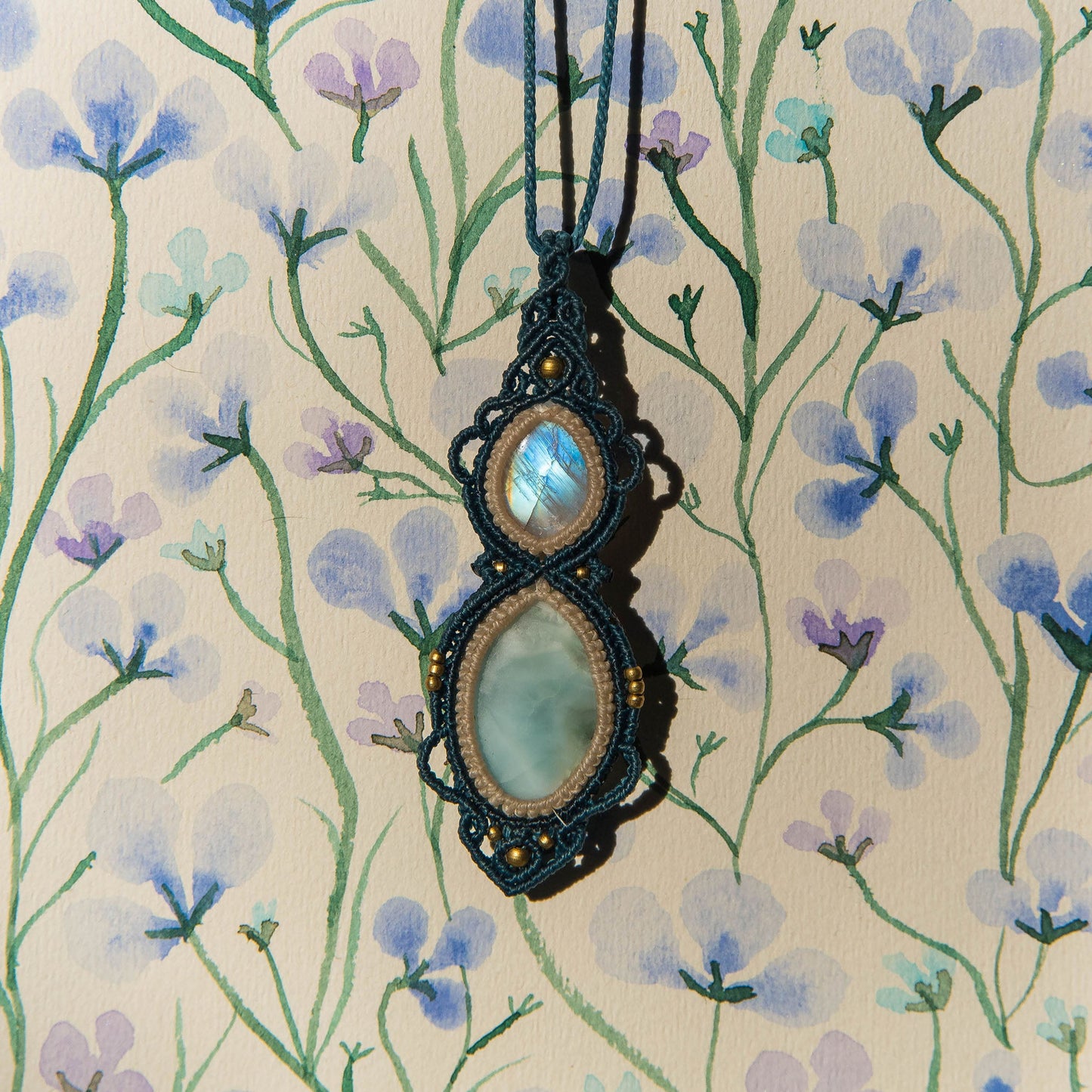 Collar con Larimar y Piedra Lunar Arcoiris