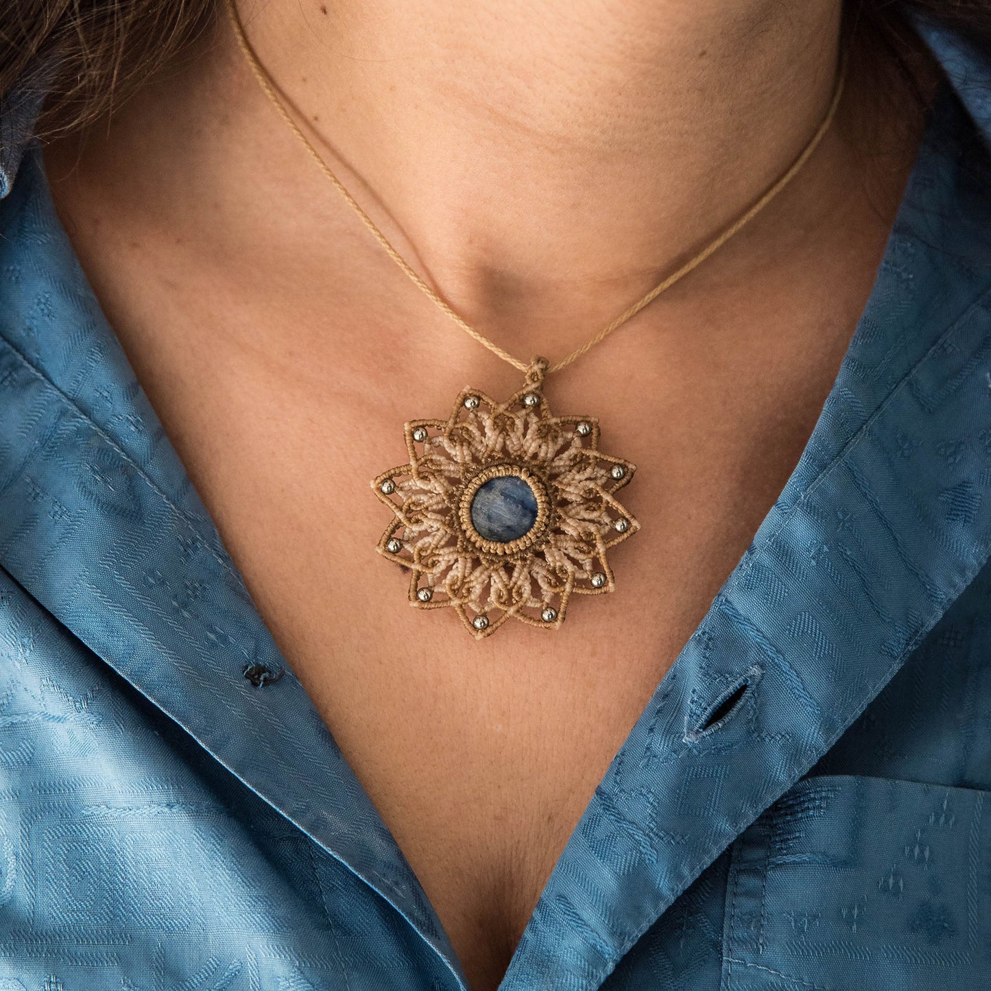 Mandala con Cianita