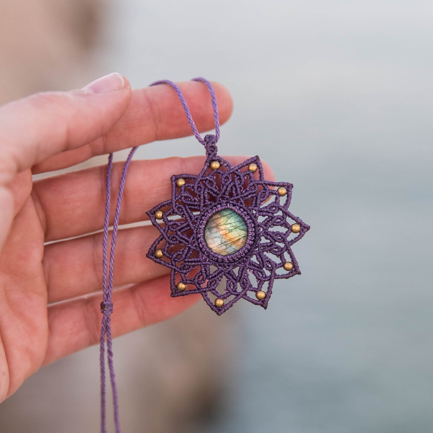 Mandala con Labradorita