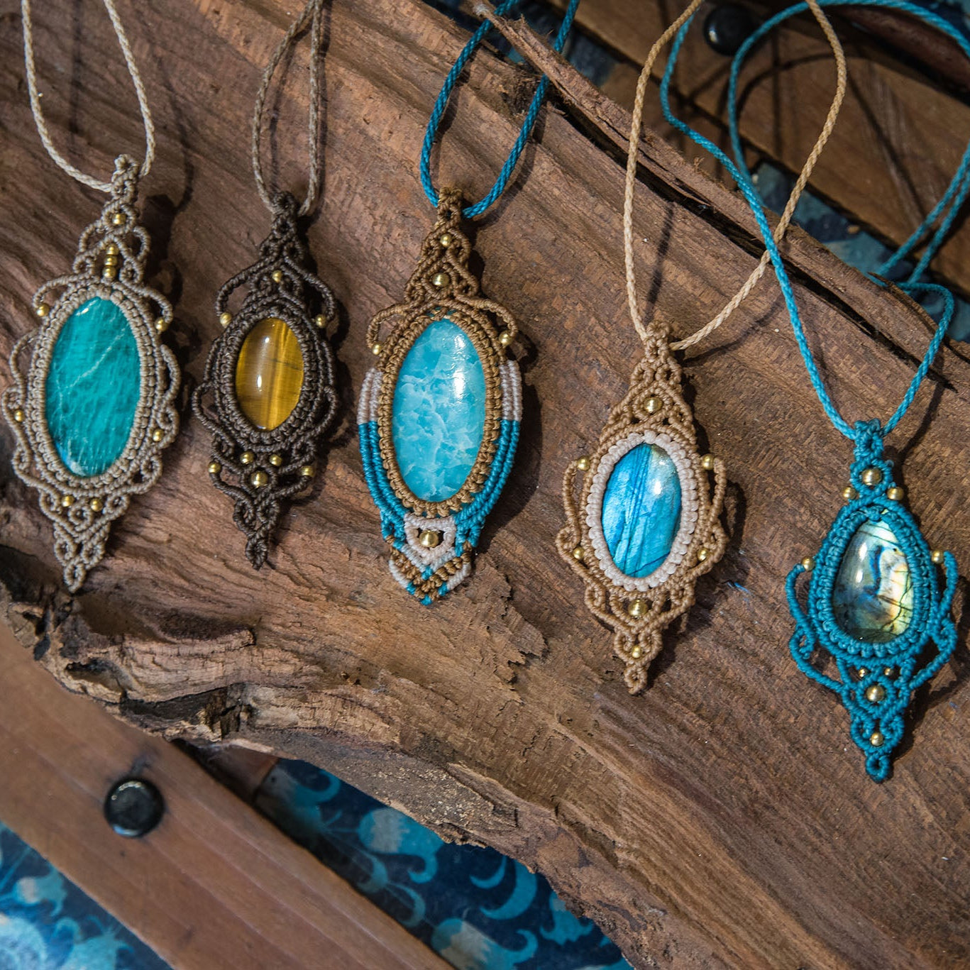 Necklace with Labradorite