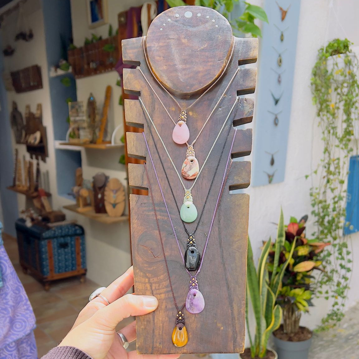Collares Kum