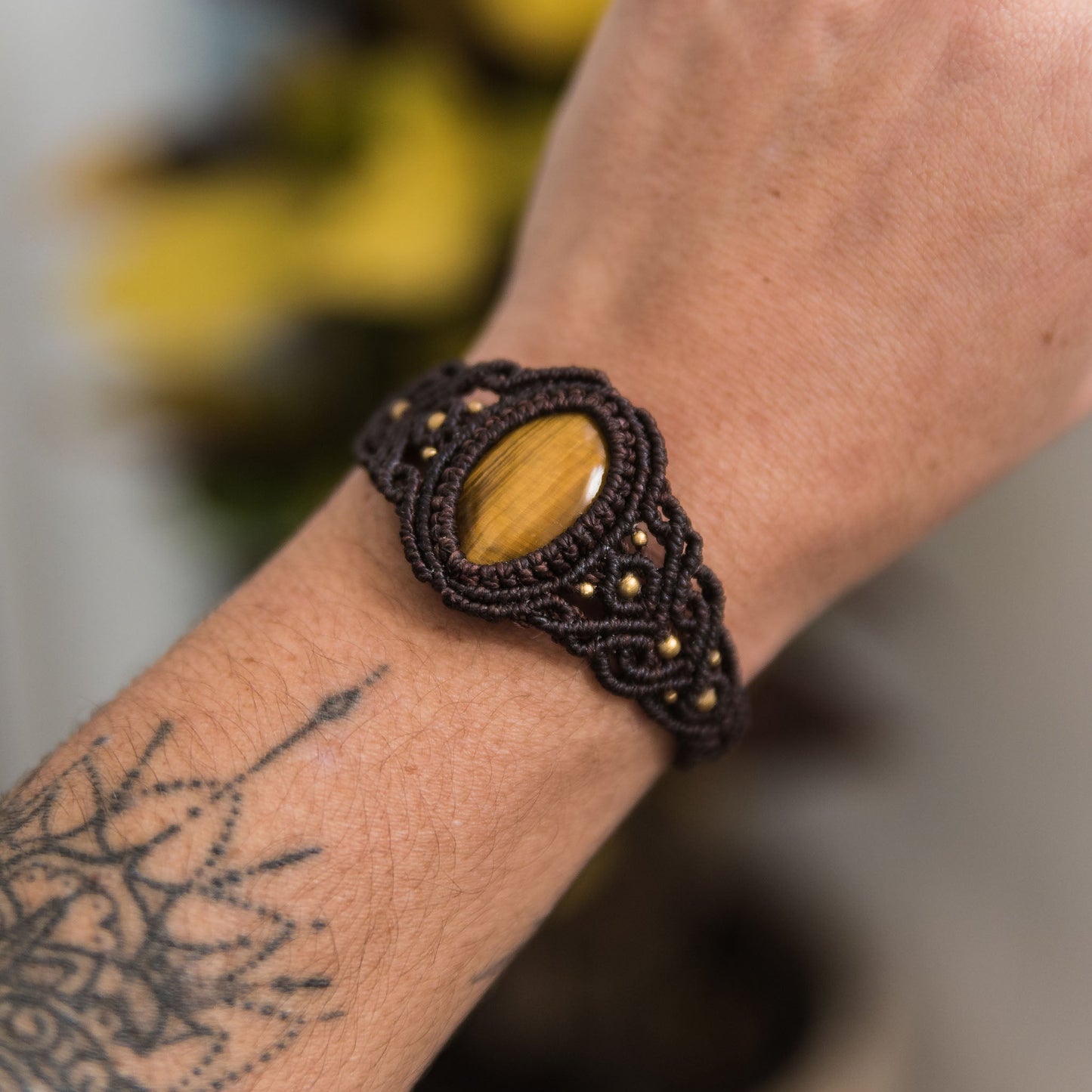 Brazalete Unuk con Ojo de tigre